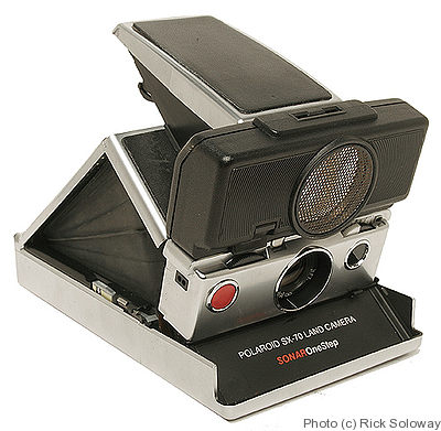 Polaroid: SX-70 Sonar One Step camera