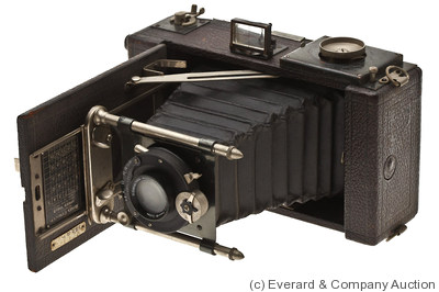 Reflex Camera: Focal Plane Postcard Camera camera