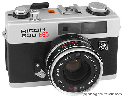 Ricoh: Ricoh 800 EES camera