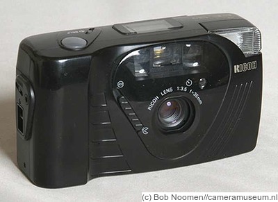 Ricoh: Ricoh FF-9 camera