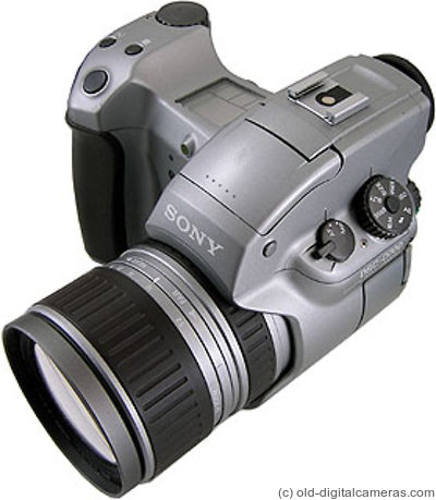 Sony: Cyber-shot DSC-D700 camera