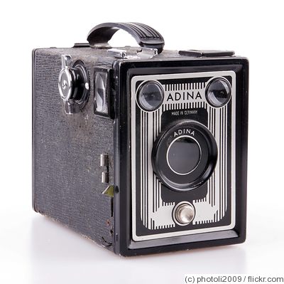 Vredeborch: Adina camera