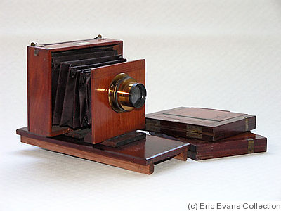 Watson & Sons: Detective Camera camera