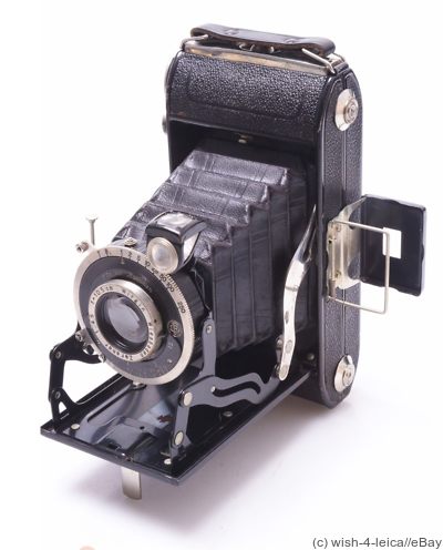 Wirgin: Auta (1935) camera