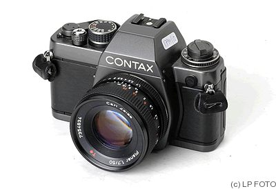 Yashica: Contax S2b camera