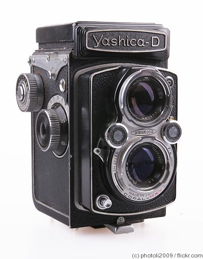 Yashica: Yashica D camera