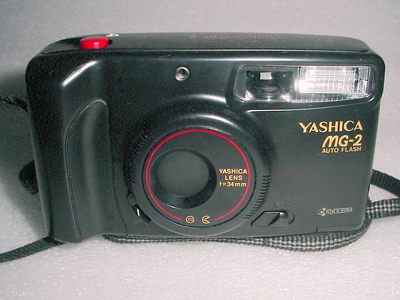 Yashica: Yashica MG-2 camera
