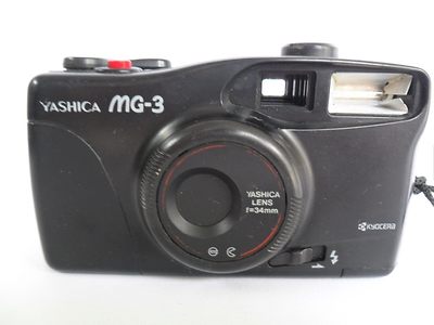 Yashica: Yashica MG-3 camera