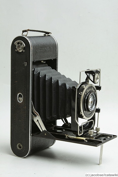 Zeiss Ikon: Cocarette 6.5x11cm 519/15 camera
