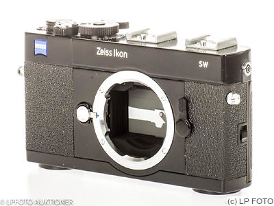 Zeiss Ikon: SW (Super Wide) camera