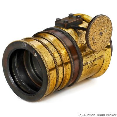 Chevalier, Charles: Photographe a Verres Combines (11cm len, 7cm dia) camera