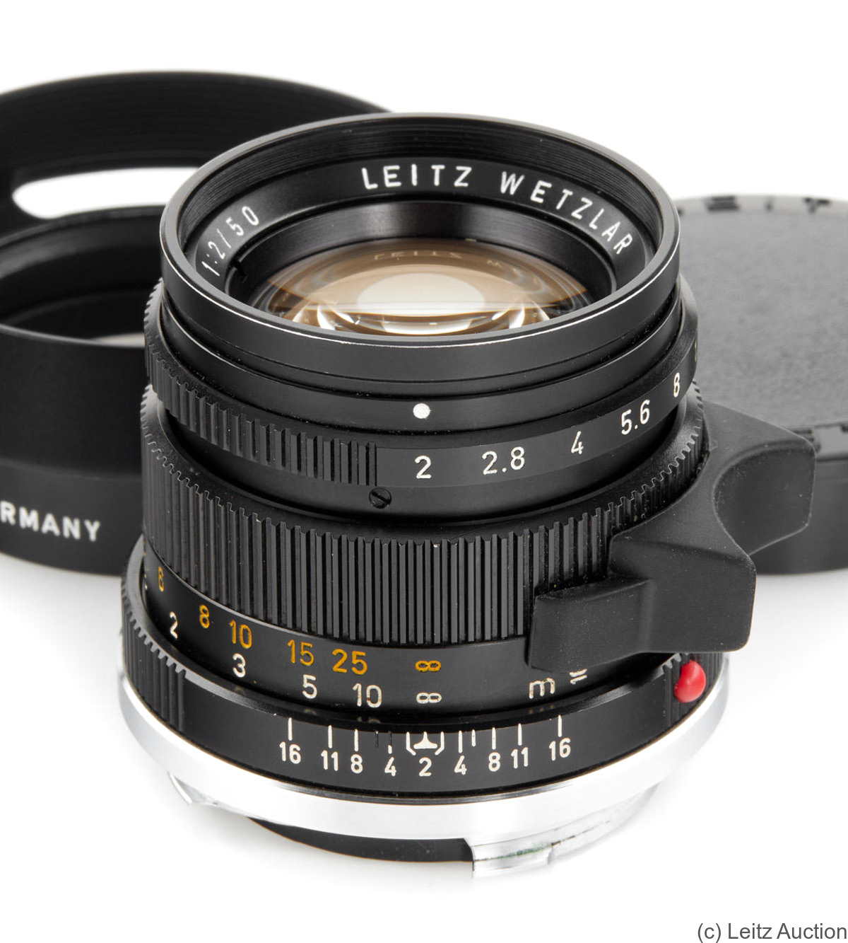 Leitz: 50mm (5cm) f2 Summicron (BM, black, 11817) camera