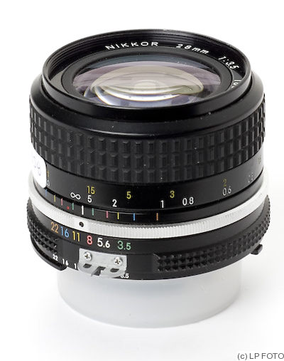 Nikon: 28mm (2.8cm) f3.5 Nikkor (AI) camera