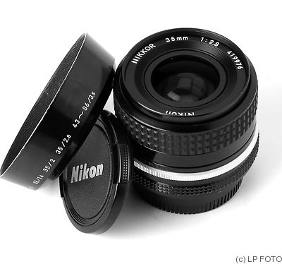 Nikon: 35mm (3.5cm) f2.8 Nikkor (AI) camera