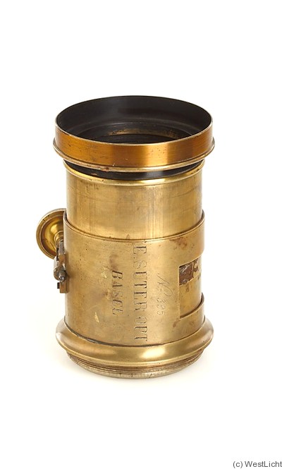 Suter: Petzval (brass, 17cm height, 7.5cm dia, 200mm focal) camera