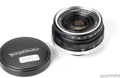 Voigtländer: 35mm (3.5cm) f2.5 Color-Skopar MC (M39) camera