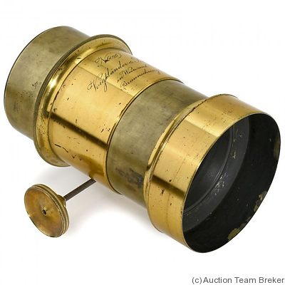Voigtländer: Petzval (brass, 20cm len, 280mm focal len, 11cm dia) camera