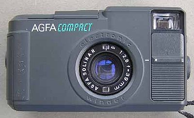 AGFA: Compact C2303 camera