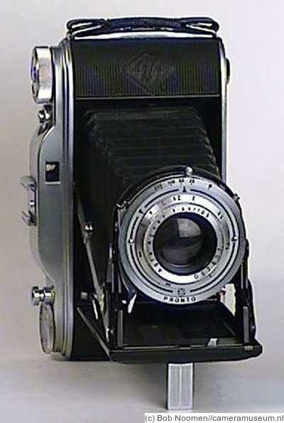 AGFA: Record I camera