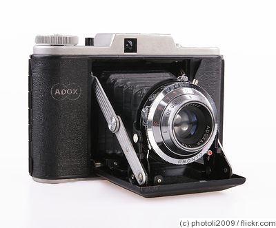 Adox: Golf 63 S camera