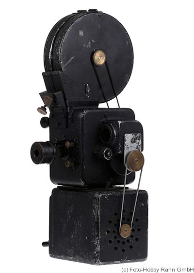 Arnold & Richter (Arri): Kinarri 16 camera
