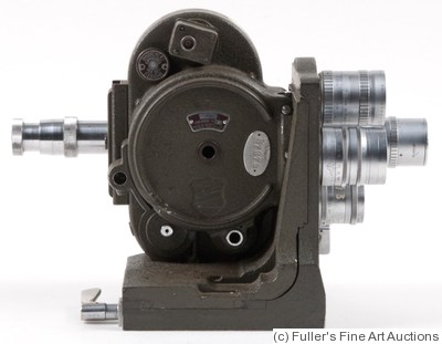 Bell & Howell: Filmo 70J (Military) camera