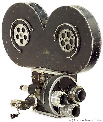 Bell & Howell: Model D camera
