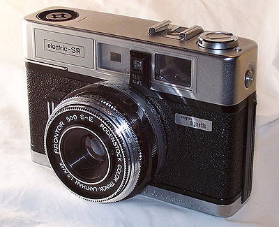 Dacora Dangelmaier: Super Dignette Electric SR camera