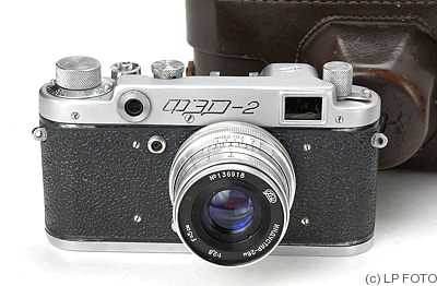 FED: FED 2 (Type b) (F130) (F/2.8) camera