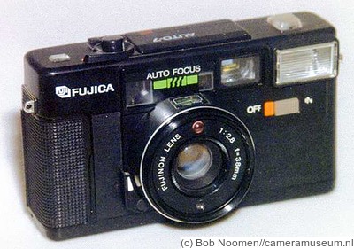 Fuji Optical: Fujica Auto 7 camera
