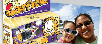 Fuji Optical: Quicksnap Garfield Flash 800 camera