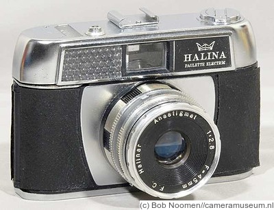 Haking: Halina Paulette Electric camera
