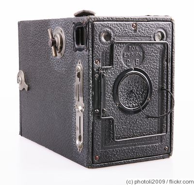 Houghton: Ensign 2 1/4 B (box) camera
