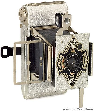 Houghton: Ensign Midget Silver Jubilee (S55) camera