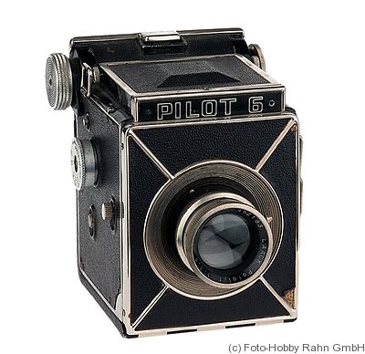 KW (KameraWerkstatten): Pilot 6 (1938) camera