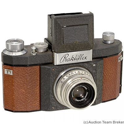 KW (KameraWerkstatten): Praktiflex (1939-1946, gray body, red leather) camera