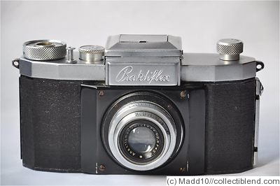 KW (KameraWerkstatten): Praktiflex (1946) camera