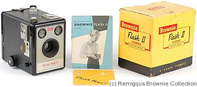 Kodak Eastman: Brownie Flash II (UK) camera