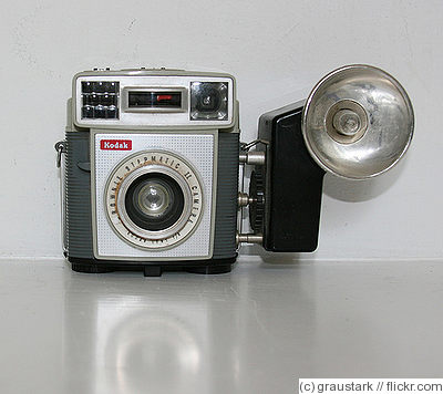 Kodak Eastman: Brownie Starmatic II camera