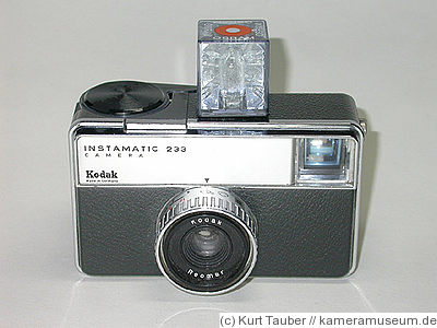 Kodak Eastman: Instamatic 233 camera