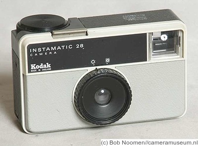 Kodak Eastman: Instamatic 28 camera