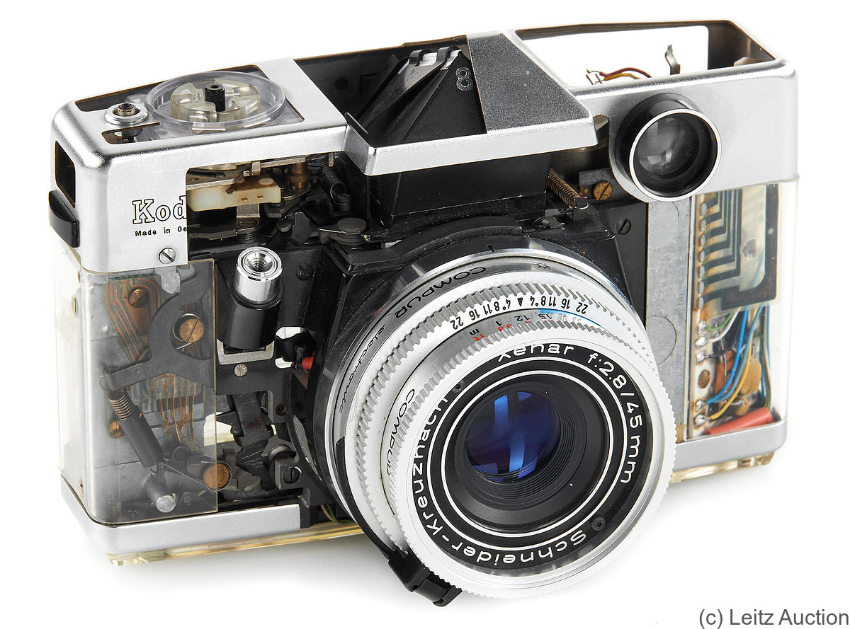 Kodak Eastman: Instamatic Reflex (062) cut-away camera