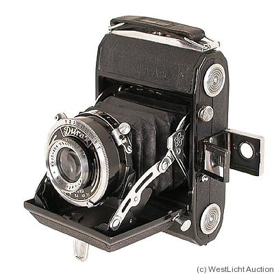 Konishiroku (Konica): Semi Pearl camera