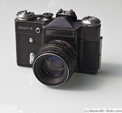 Krasnogorsk: Zenit E Price Guide: estimate a camera value