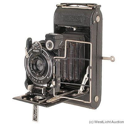 Kuribayashi (Petri): First Roll camera