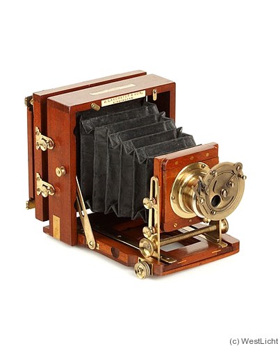 Lancaster: International Patent camera