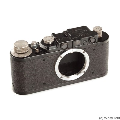 Leitz: Leica II (Mod D) 'Royal Air Force' camera