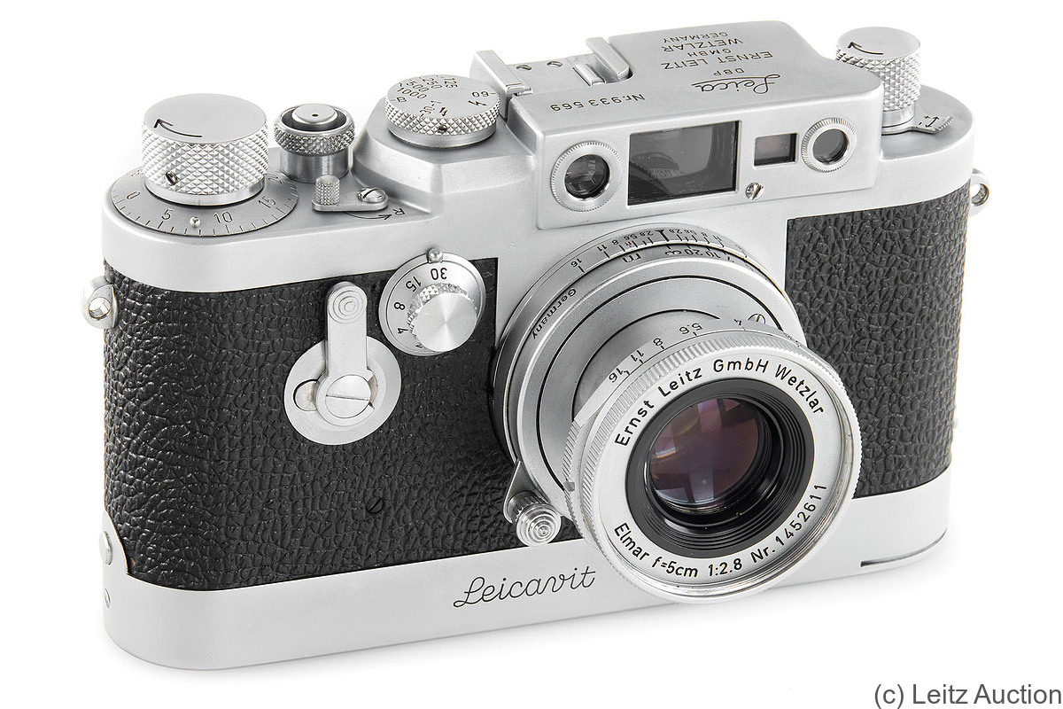 Leitz: Leica IIIg with Leicavit camera
