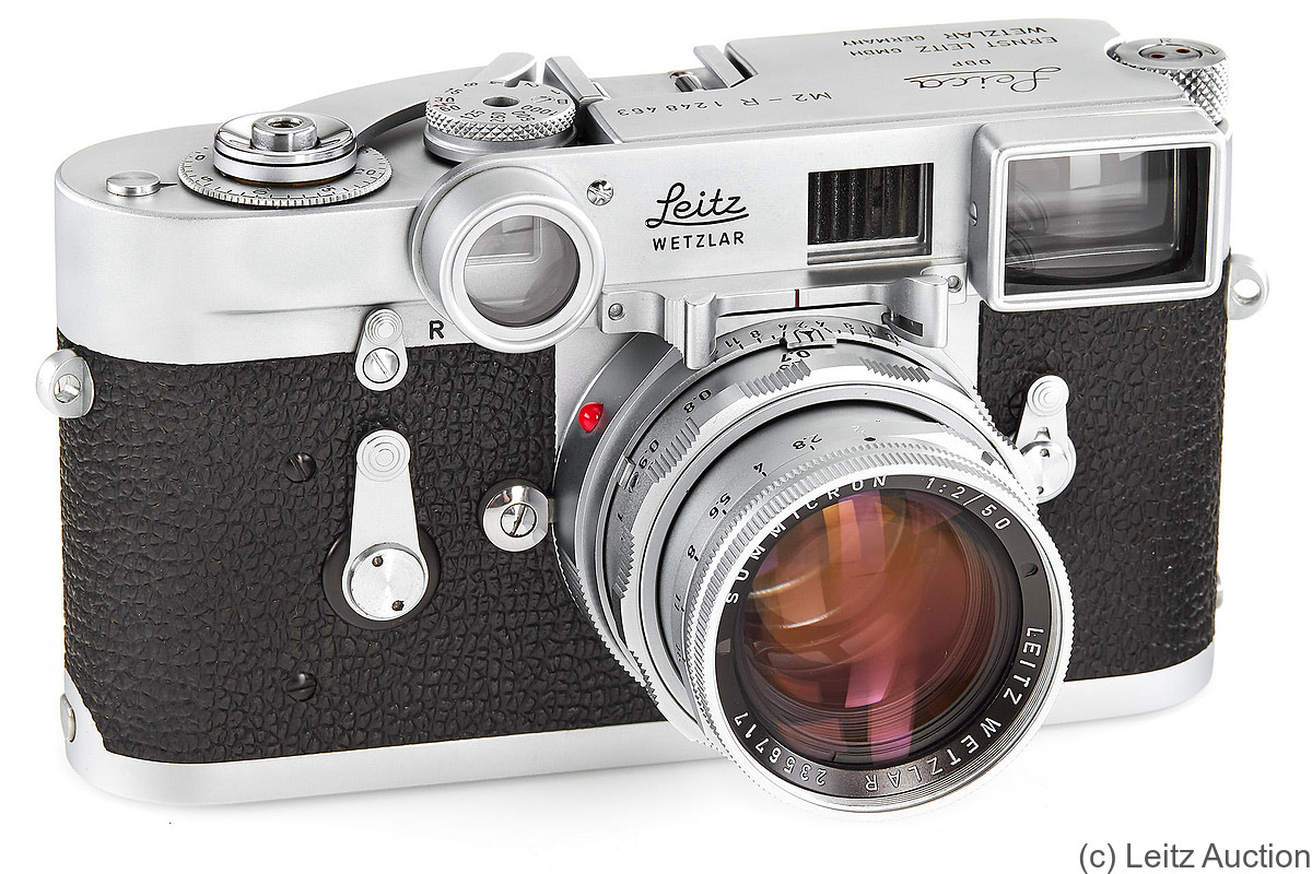 Leitz: Leica M2-R camera