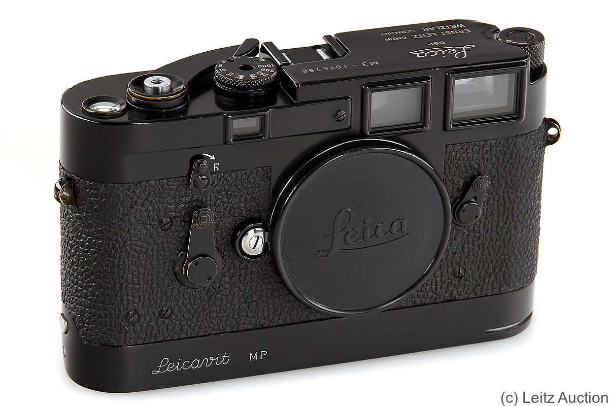 Leitz: Leica M3 black paint (Leicavit MP) camera